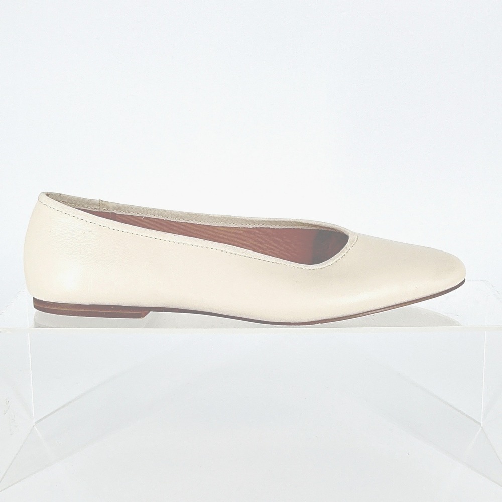 Steve Madden Size 7 Pipa Bone Leather Ballet Flats Off White Neutral
